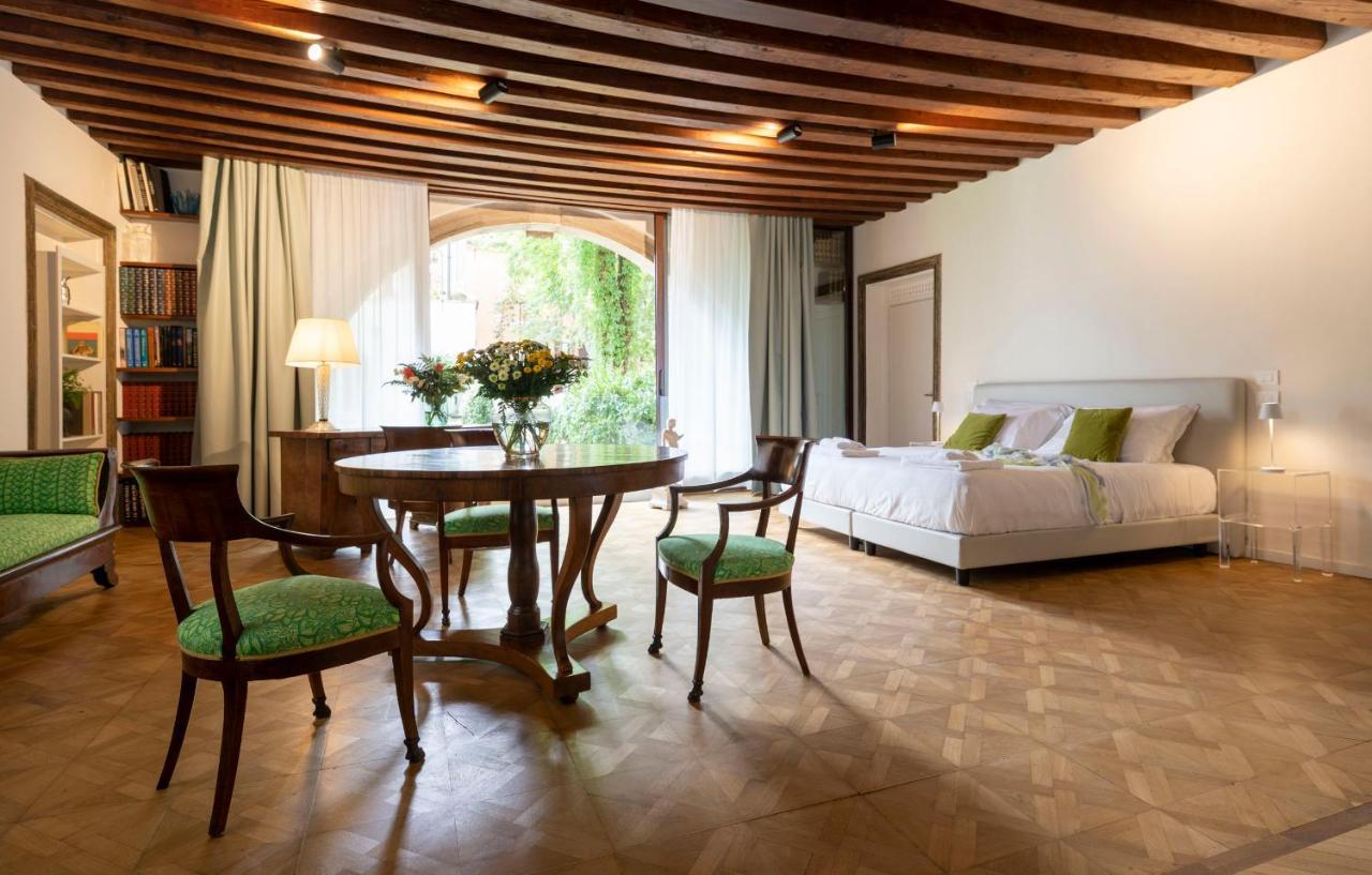 Mocenigo Grand Canal Luxury Suites Венеція Екстер'єр фото